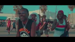 Lil Duval ft  Snoop Dogg   Smile B*tch (Living My Best Life) (Clean) Music Video Resimi