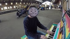 Playing Thomas the Tank Engine theme in a Train Station  - Durasi: 2:37. 