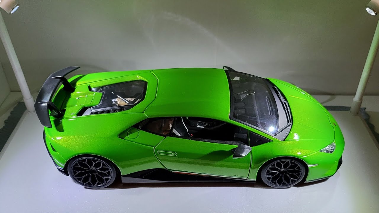 マイスト 1/18 ランボルギーニ ウラカン ペルフォルマンテ カスタム ミニカー 1/18 maisto ランボルギーニ・ウラカン・ペル
