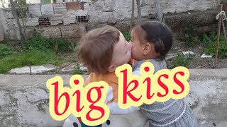 The most beautiful children in the Arab world big kiss