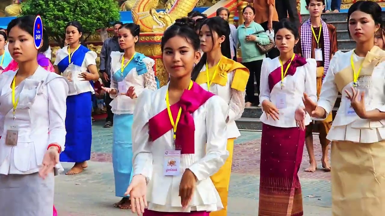 ចម្រៀងខ្មែរកម្ពុជាក្រោម។ - Nhac khmer romvong wat khmer krom