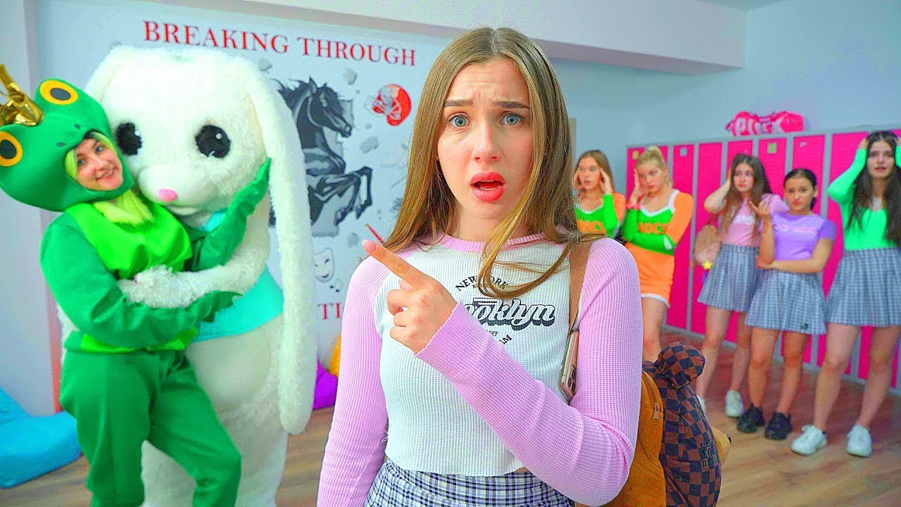 გუნდის თილისმა დიანას უღალატა | დაპირისპირება სკოლაში | ლედი დიანას