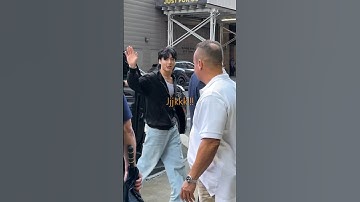 Jungkook sticks it to fans @ GMA! #jungkook #jeonjungkook #jk #bts #btsarmy #bts #menstyle #trending