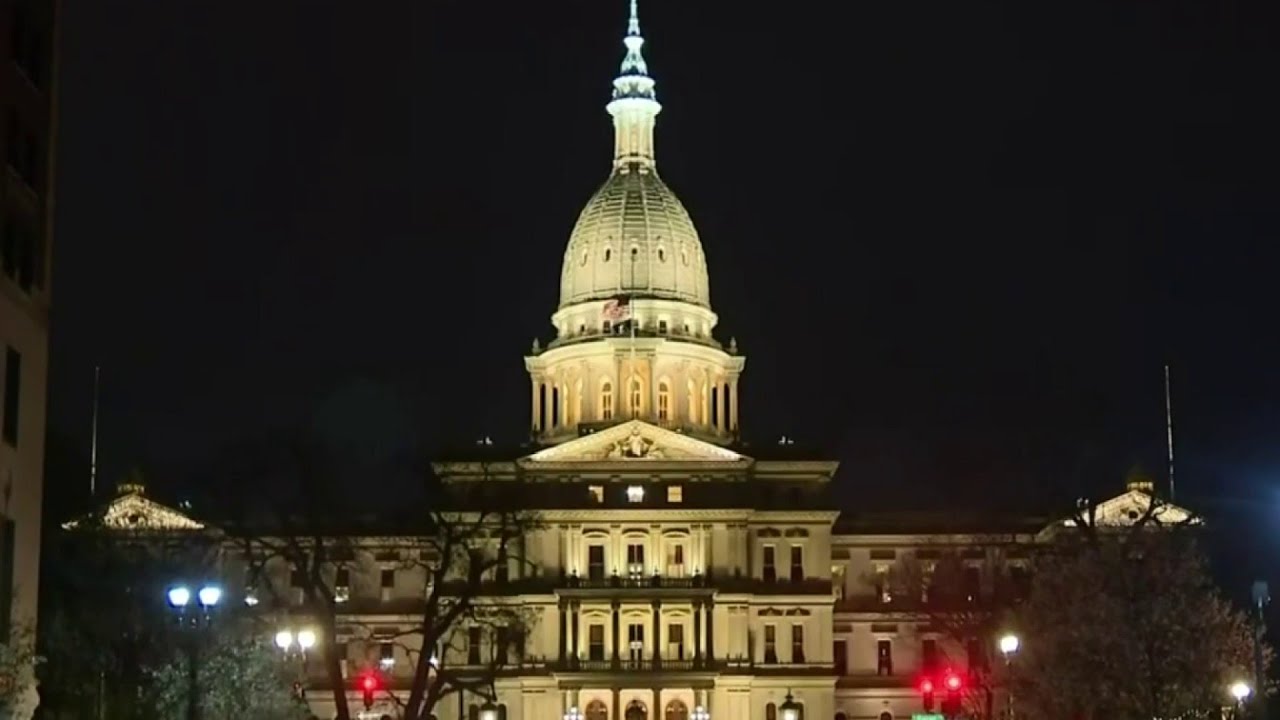 Michigan lawmakers pass state budget with increase spending to K-12 schools