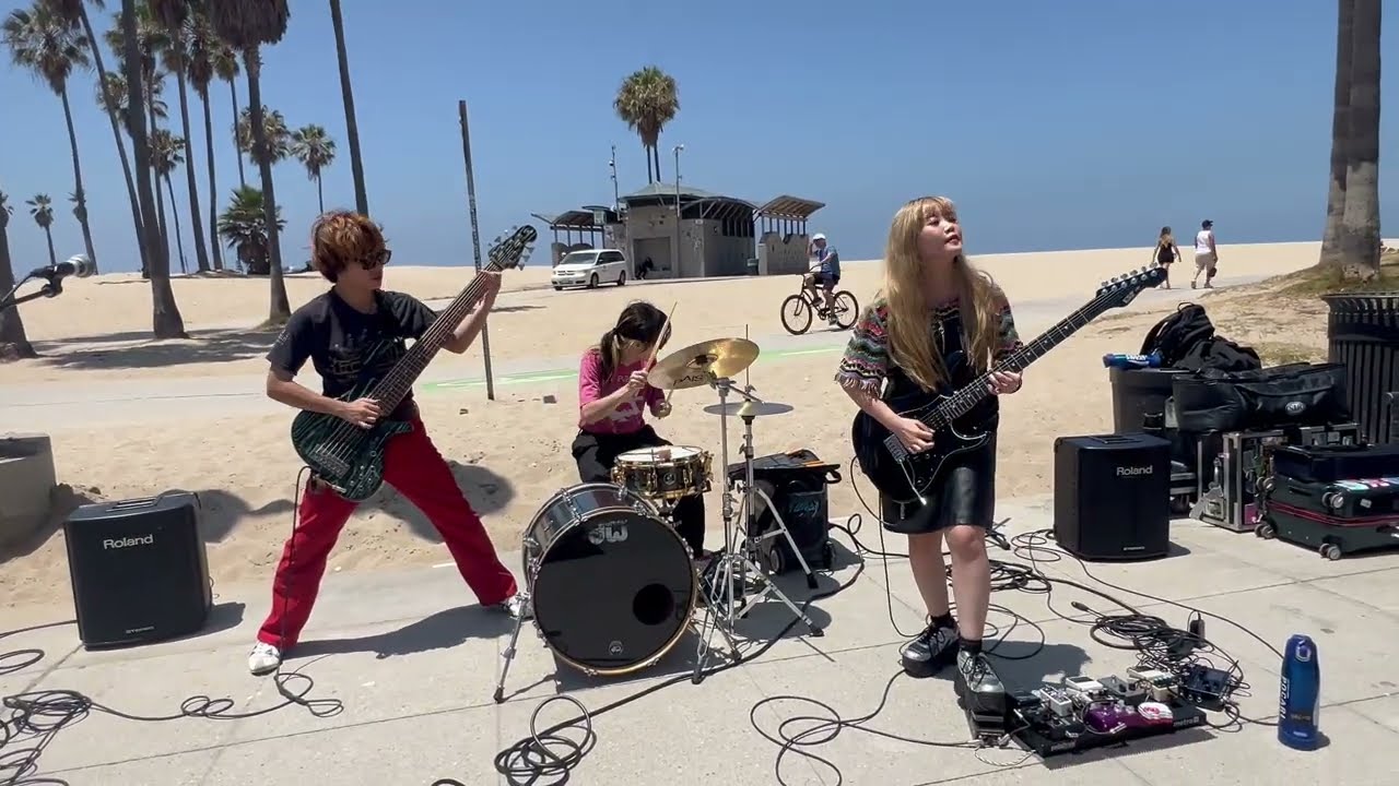 Asterism - Gunfire / Busking Venice Beach CA 7/7/25