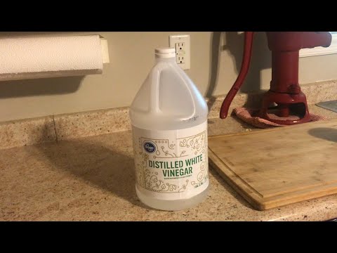 How to Use Vinegar in Your Home / ‘Let’s make it smell good too!