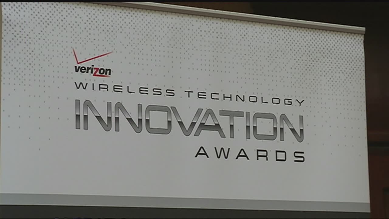 Verizon hands out numerous awards