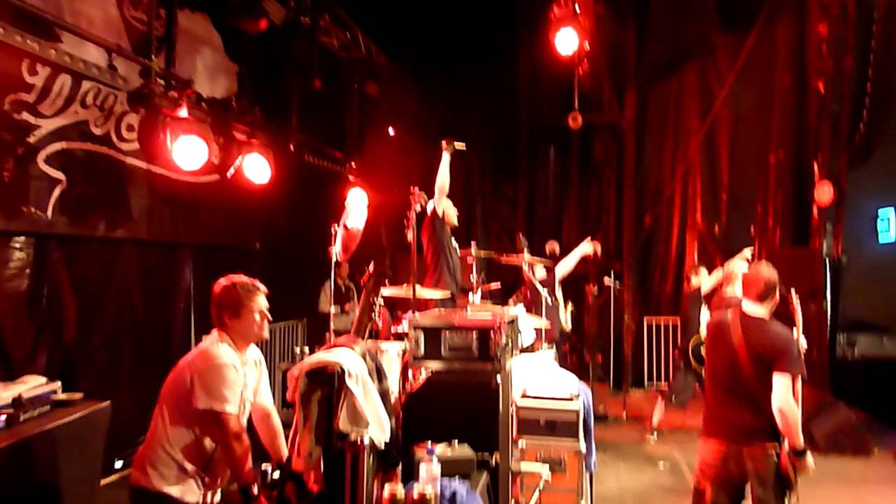 Dog Eat Dog - Dog Eat Dog live in Heerlen at Booch Festival on 09-08-14