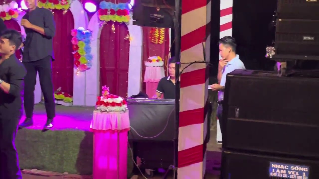 ngày 28 tháng 2, 2026