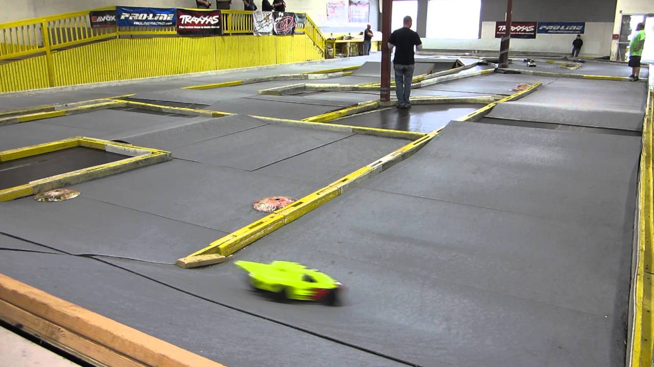 Larry's Performance R/C's 5/01/2016 Short course 13.5 A Main