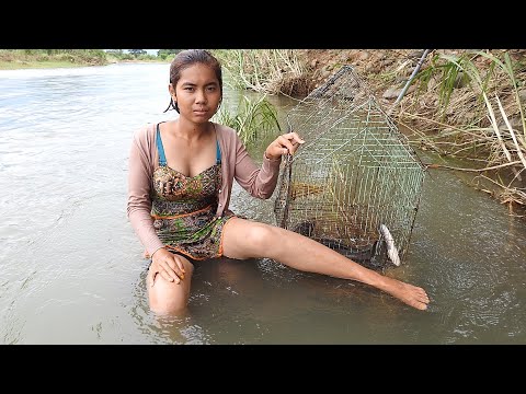 fishing video-Girl fishing in the river 