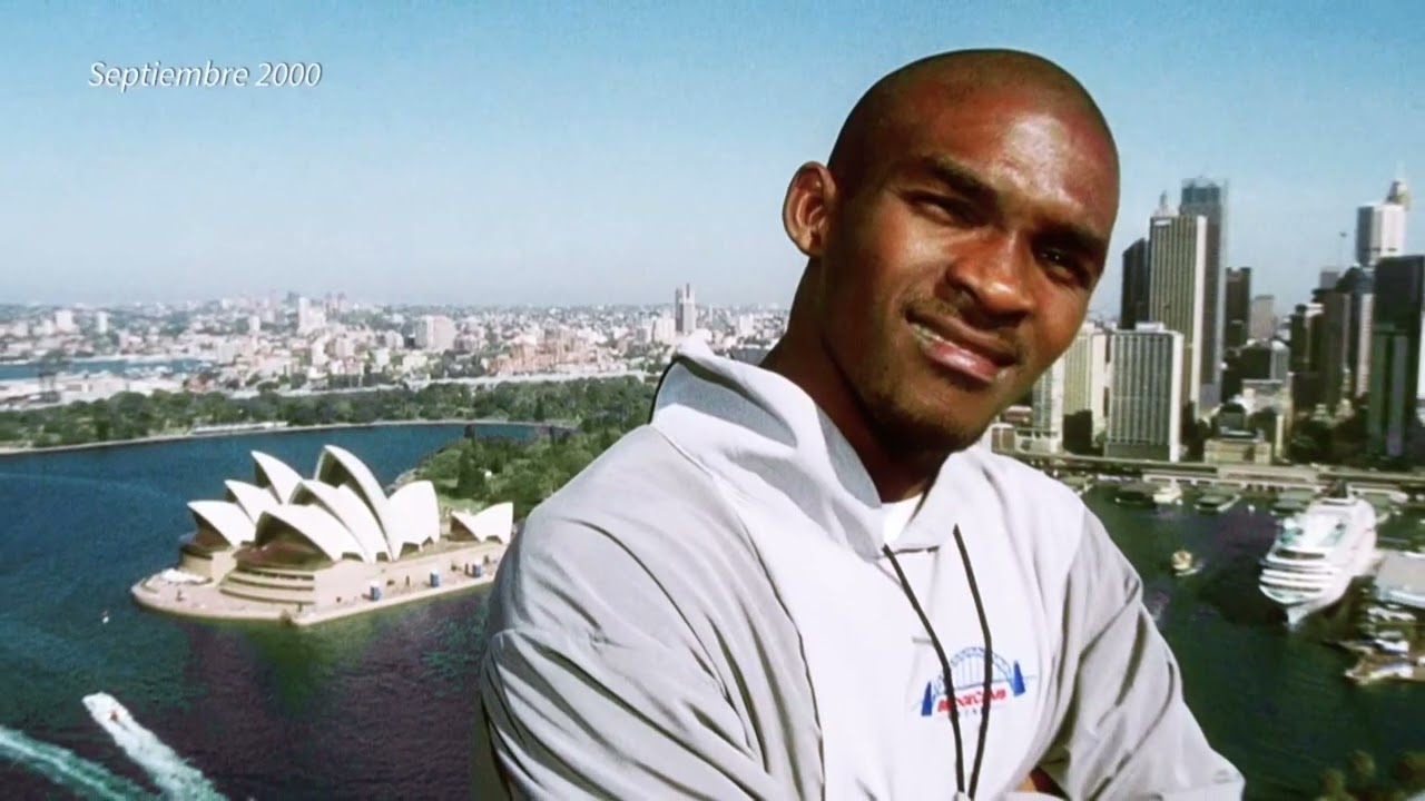 Eric Moussambani | Lucas Toscano