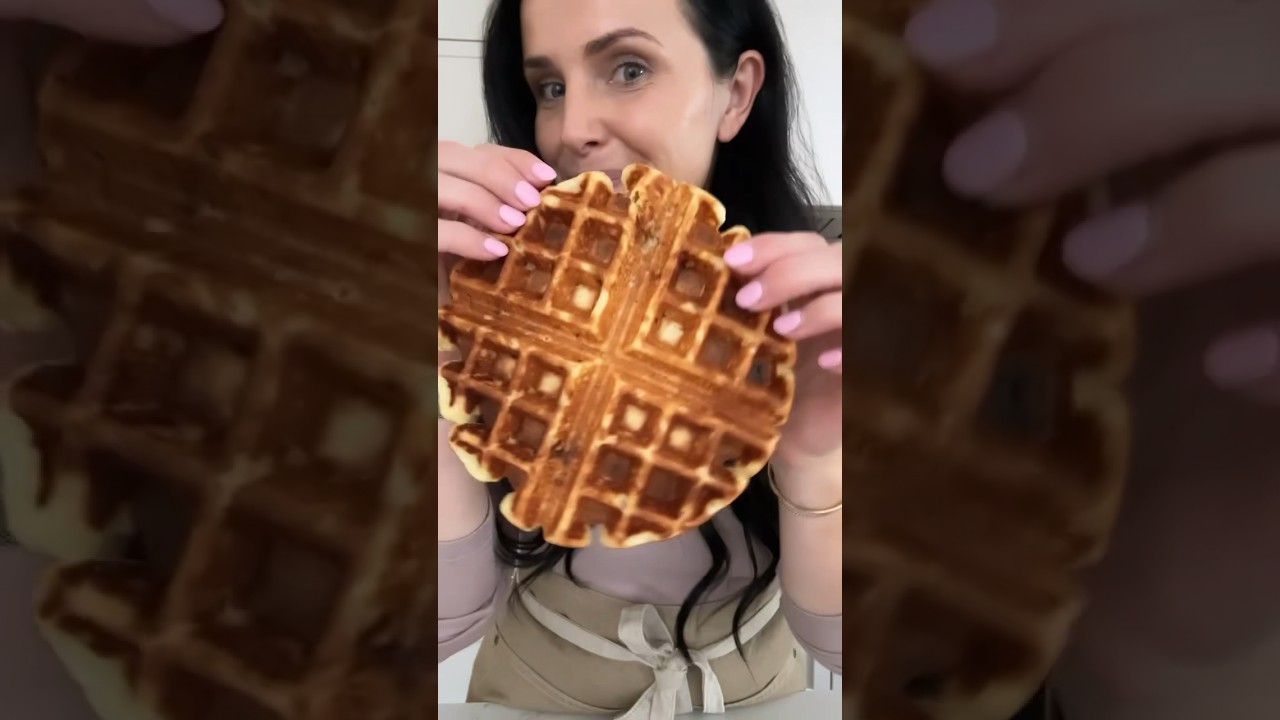 Банановые вафли 🥳 пышные, вкусные и невероятно простые в приготовлении!