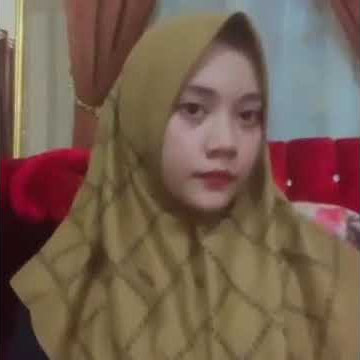 Ustadzah Nadia Hawasyi(Putri Alm.KH.Hawasyi Nawawi Rohimahulloh)