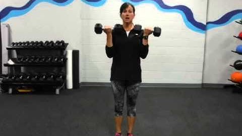Reverse Lunge With Bicep Curl