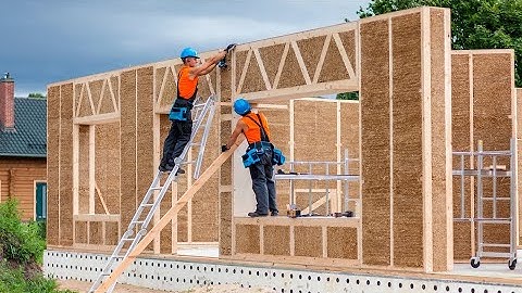 Three Years Building an Off Grid Dovetail Log Cabin in the Canadian Wilderness | Start to Finish