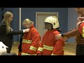 Классный открытый урок от спасателей и пожарных в воронежской мегашколе