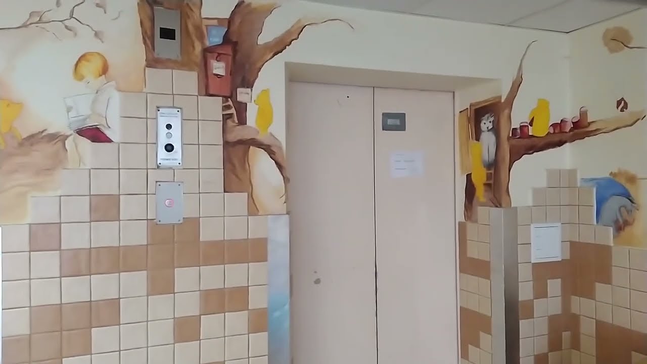 Lift Tour! Ostatnie stare windy ZREMB w szpitalu Centrum Zdrowia Dziecka w Warszawie