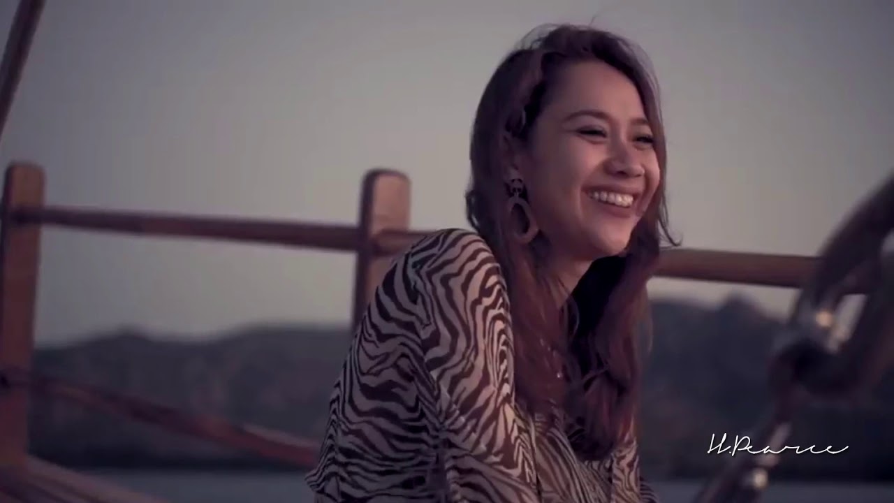 Kamu dan Kenangan - (MV Ashraf Sinclair & BCL) - Tributte to Ashraf