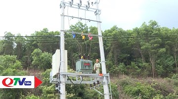 Đóng điện lưới ra đảo Trần, gắn biển công trình chào mừng Đại hội Đảng bộ tỉnh lần thứ XV | QTV