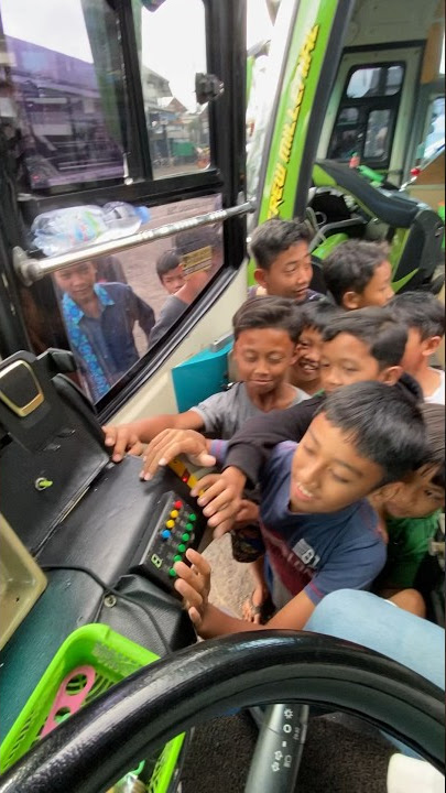 Bocil basuri bikin ngakak 🤣 #busmania #basuri #trending