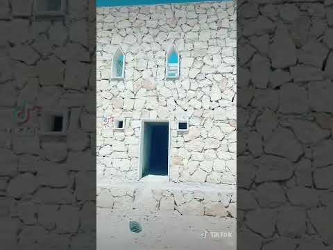 بناء حجر طبيعي