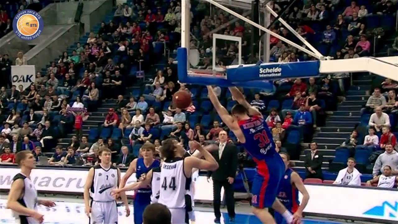 Play of the Day - Victor Khryapa (CSKA)