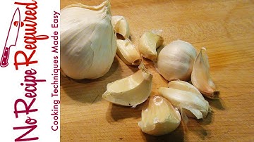 How to Separate A Garlic Bulb - NoRecipeRequired.com