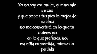 Video thumbnail of "Yo No Soy Esa Mujer Paulina Rubio Lyrics / Letra"