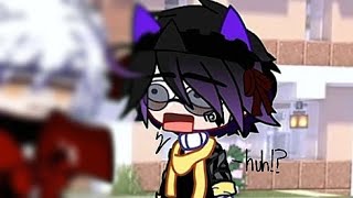 Whats Under Liams Hat?On Your Sidemy Yeosm Auft.liam & Buckyand Lang On The Phone 3