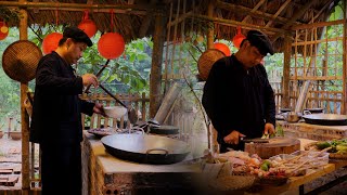 Mountain life:The delicious dish is made from pork intestines, pork skin and pork liver