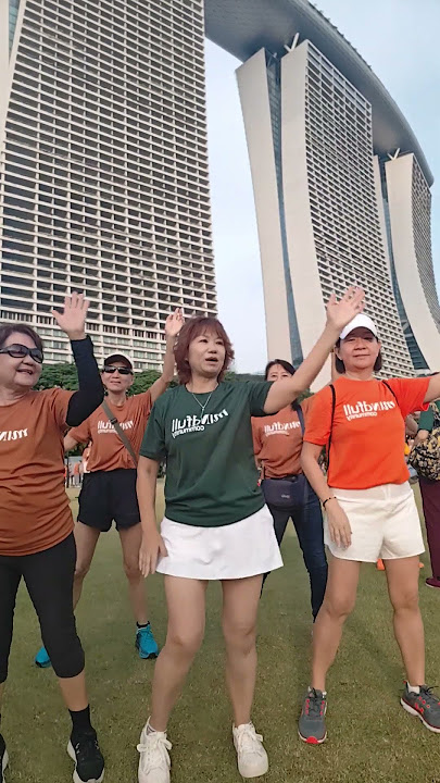 #现教现录 #dance #ndp2025 #hereweare #sg60 #mindfulwalk #gardensbythebay #youtubeshorts #dancewithelsa