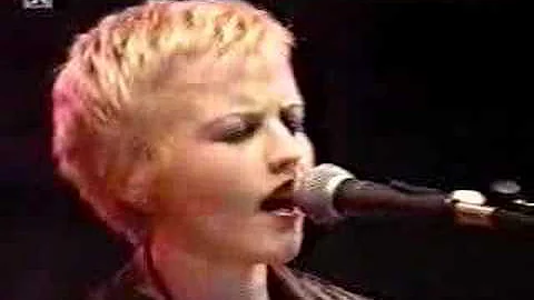 The Cranberries - Ode To My Family '95