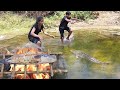 Skills catch big fish in river for food of survival - Grilled big fish with peppers sauce for dinner