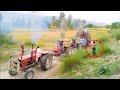 Pulling The Full Loaded Truck Of Beets By Three Tractors | تین ٹریکٹر ٹرک کو کھینچ رہے ہیں۔