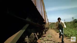 Amitabh Bachchan train pakad ta best scene Don movie