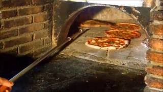 ROTOPEEL PIZZA℗ la pala rotativa para girar la pizza directamente en el  horno - YouTube