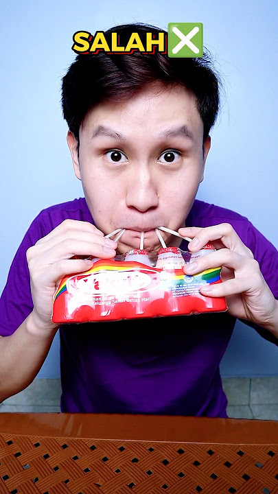 MINUM YAKULT VERSI BENAR! #food #asmr #mukbang