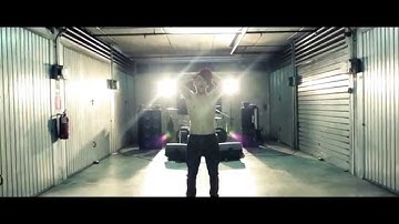 DLL - La Noia Del Boia (Official Video 2014)
