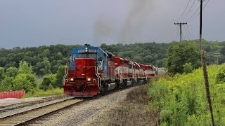 Chasing a HUGE Prairie sub grain train, four SD40-2's