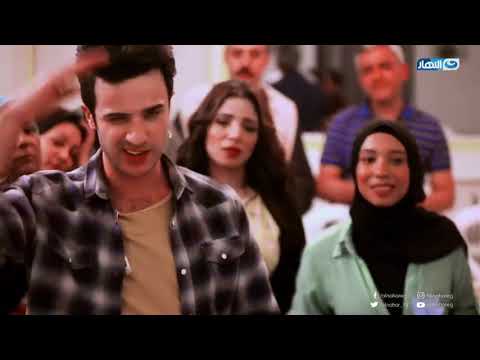 المذيع أخد حتة علقة قدام الكاميرا عمره ما هينساها