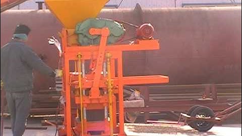 QTJ4-40C BLOCK MAKING MACHINE