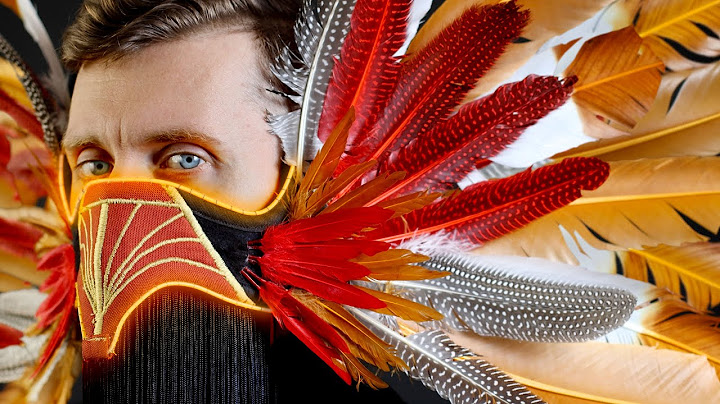 Odio Halloween... quindi ho comunque fatto una maschera