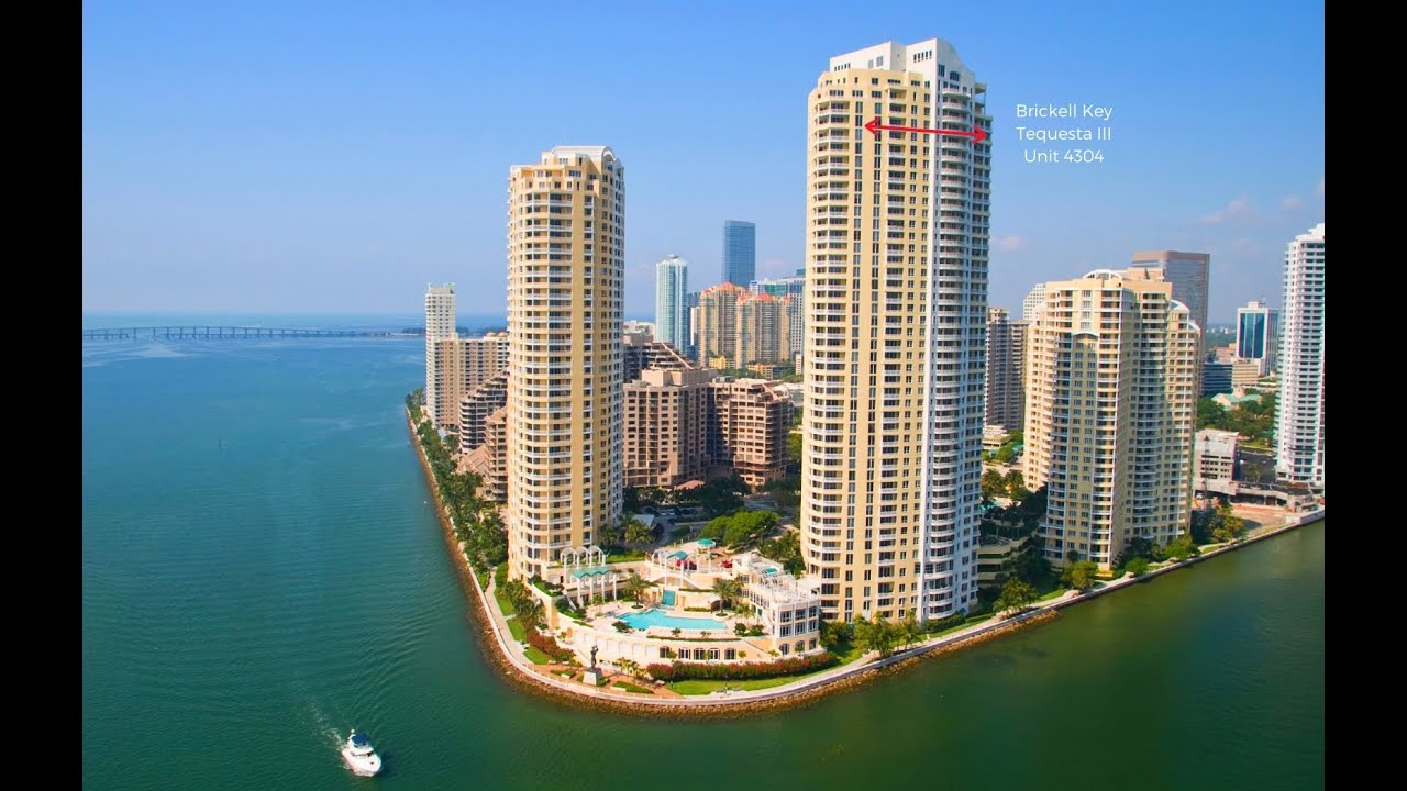 Brickell Key Island, Miami - View of Three Tequesta Point