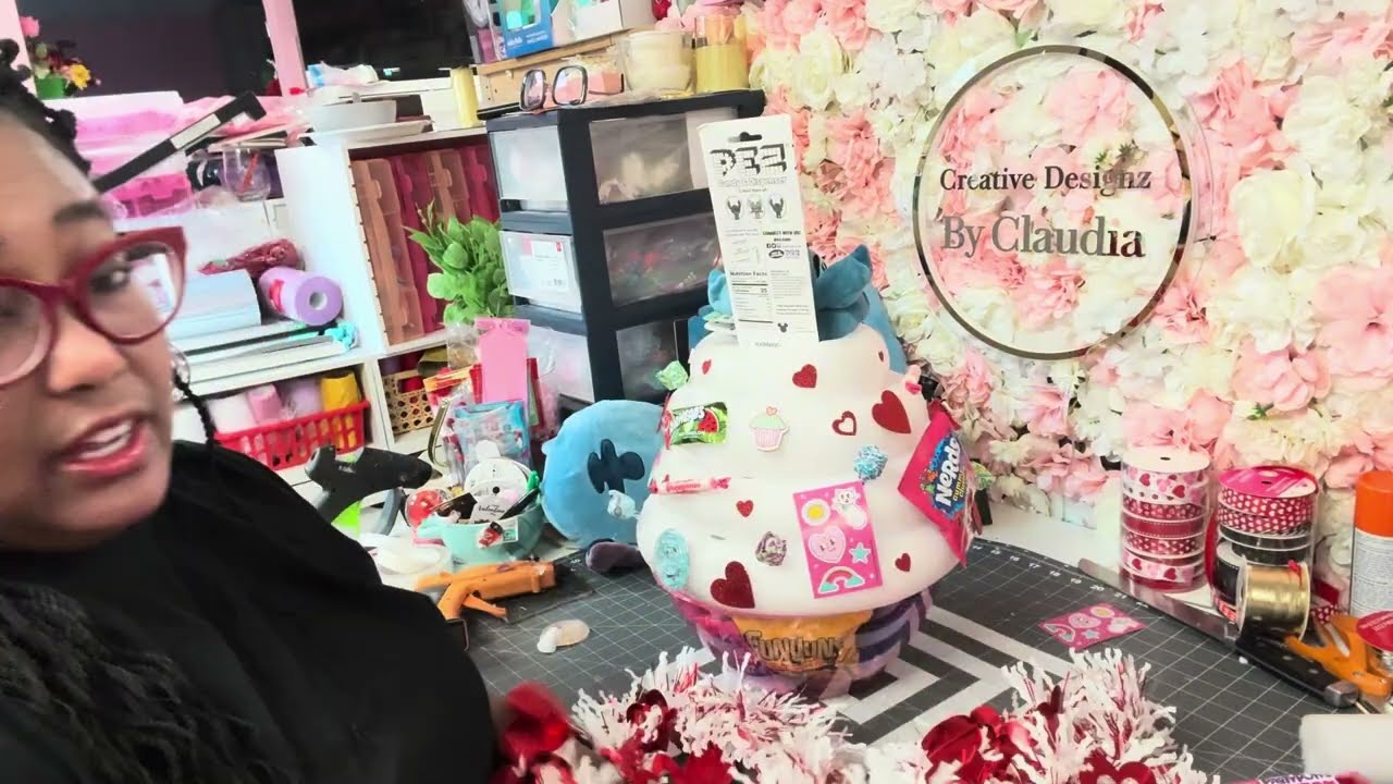 DIY Valentines Jumbo Cupcake Bowl and Announcement of Giveaway Winners 