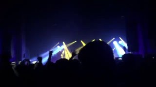 Twenty One Pilots Migraine Live In Montreal 2016