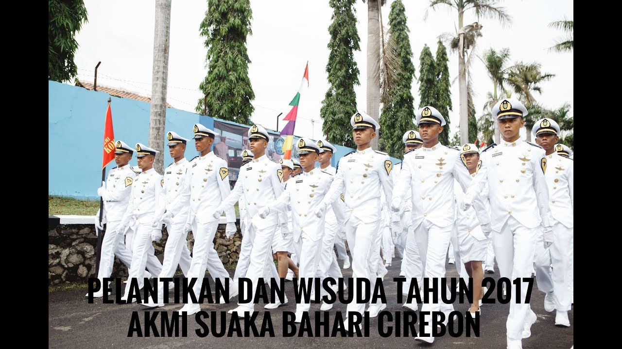 MOMENT ACARA PELANTIKAN ANGKATAN 31 DAN WISUDA ANGKATAN 27 AKMI SUAKA BAHARI