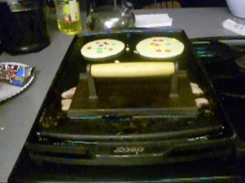 m&m-pancakes