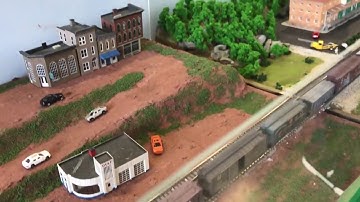 Z Scale 2017 Monroe Train Show - Table Top Modules