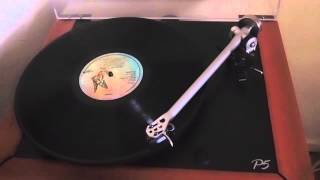 Rega P5 plays Bread - Baby I'm A Want You screenshot 4